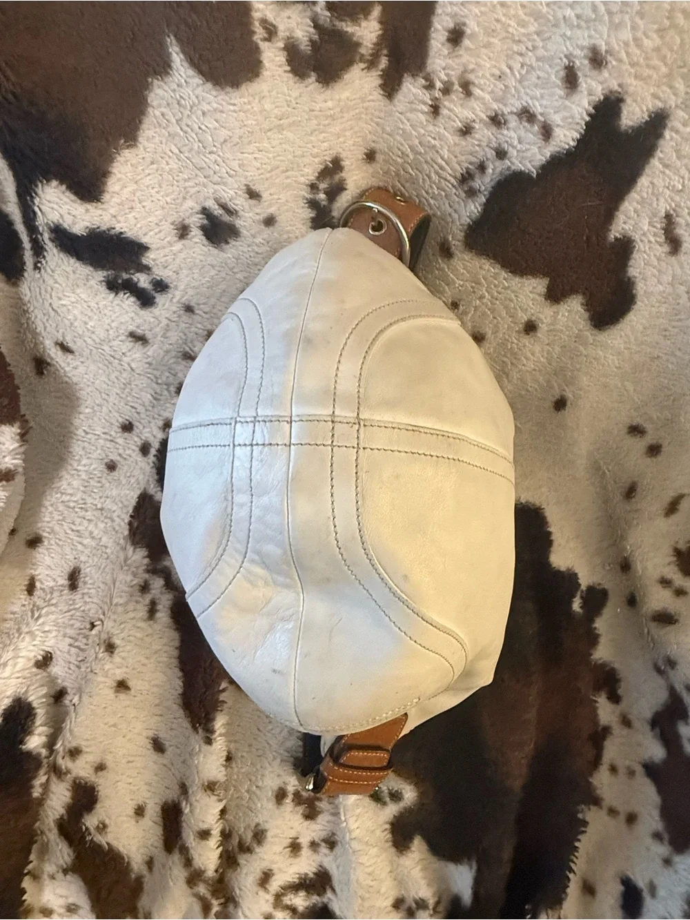 Coach Women’s Cream White Leather Soho Hobo Bag with camel strap Y2K